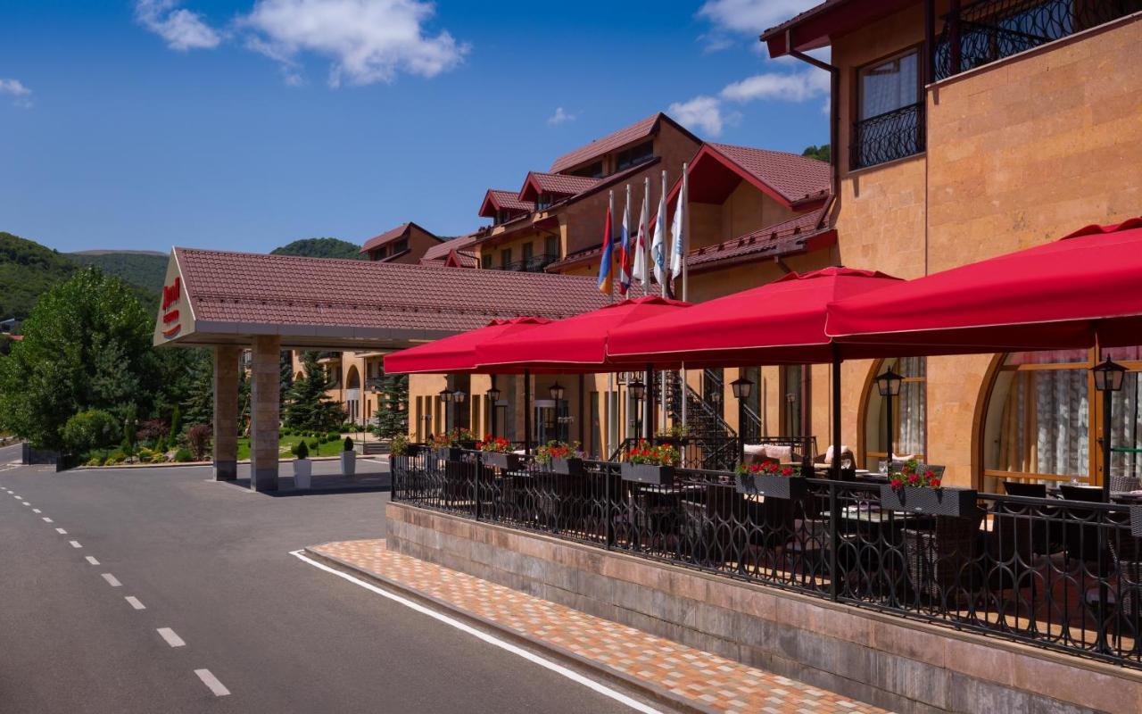Tsaghkadzor Marriott Hotel Zewnętrze zdjęcie