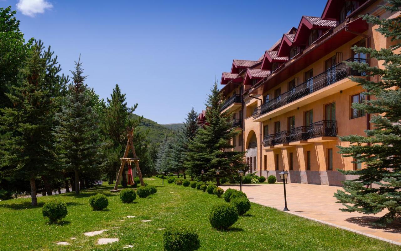 Tsaghkadzor Marriott Hotel Zewnętrze zdjęcie