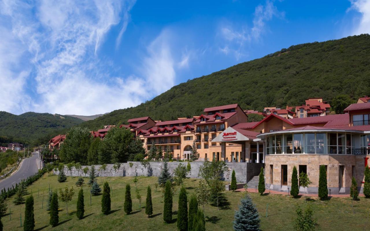 Tsaghkadzor Marriott Hotel Zewnętrze zdjęcie